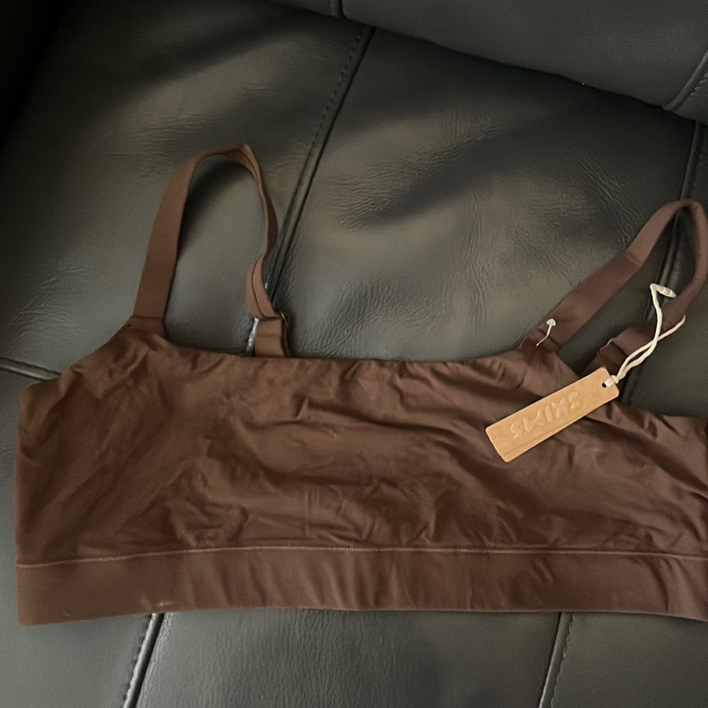 Skims cropped bra new